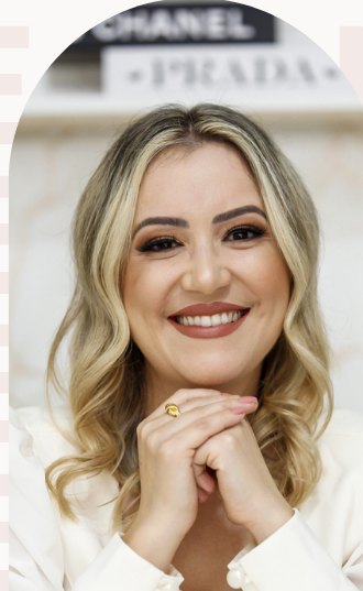 Luara Degan, skin specialist